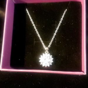 Very thin elegant silver nice and charm